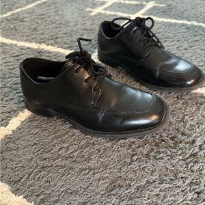 Classic Boys Dress Shoes size 1